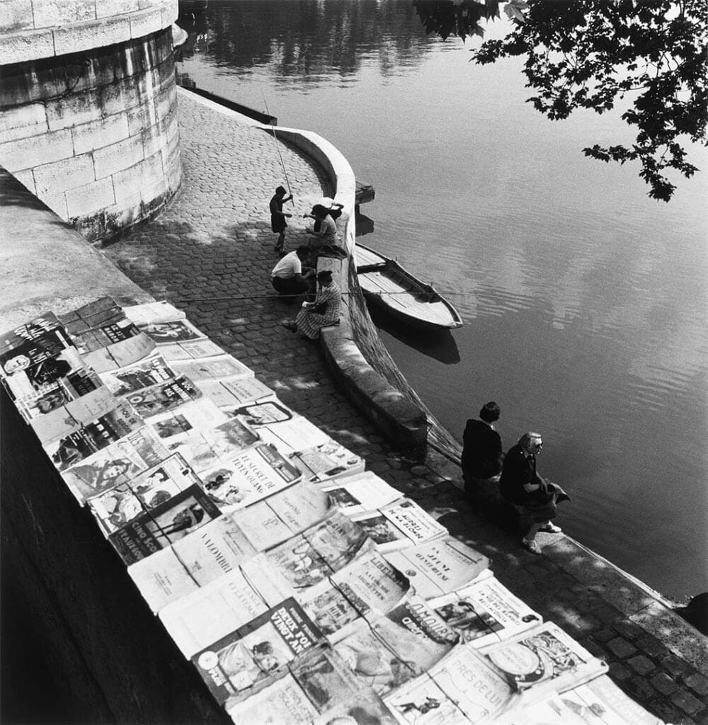 Louis Stettner, Bookstall, Quai de Seine, Paris, 1950