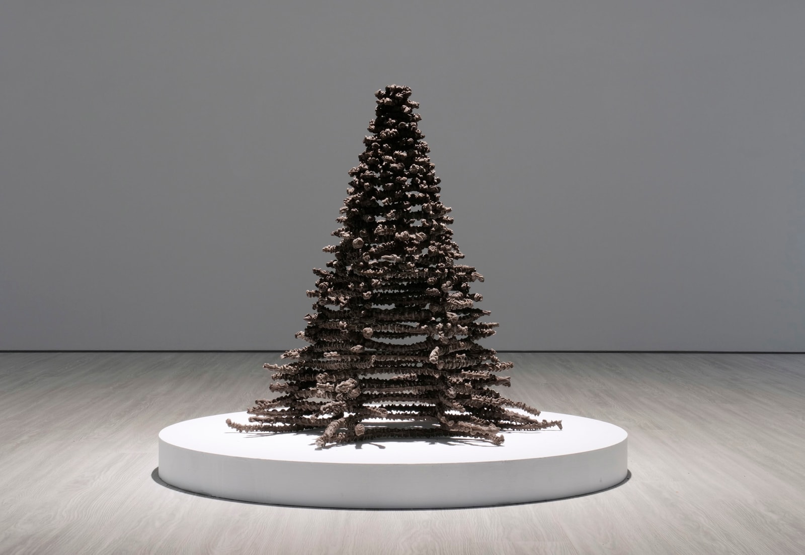劉致宏, 《嶙峋》The Spine, 2022-2023