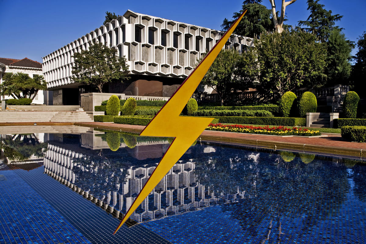 Marco Walker, Mid Century Bolt, 2016