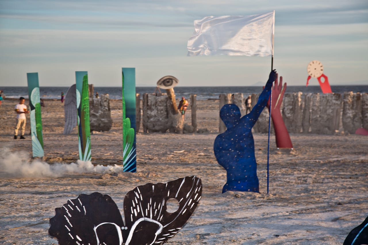 Marco Walker, Atlantis Inn, Bombay Beach Biennale, 2019