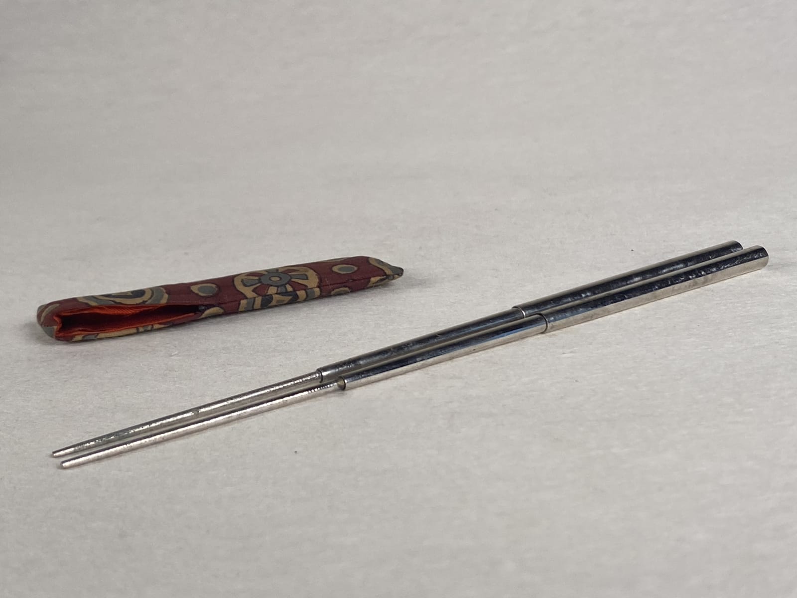 artisan's name unknown, Red Chopstick Case , Taisho Era (1912-1926)