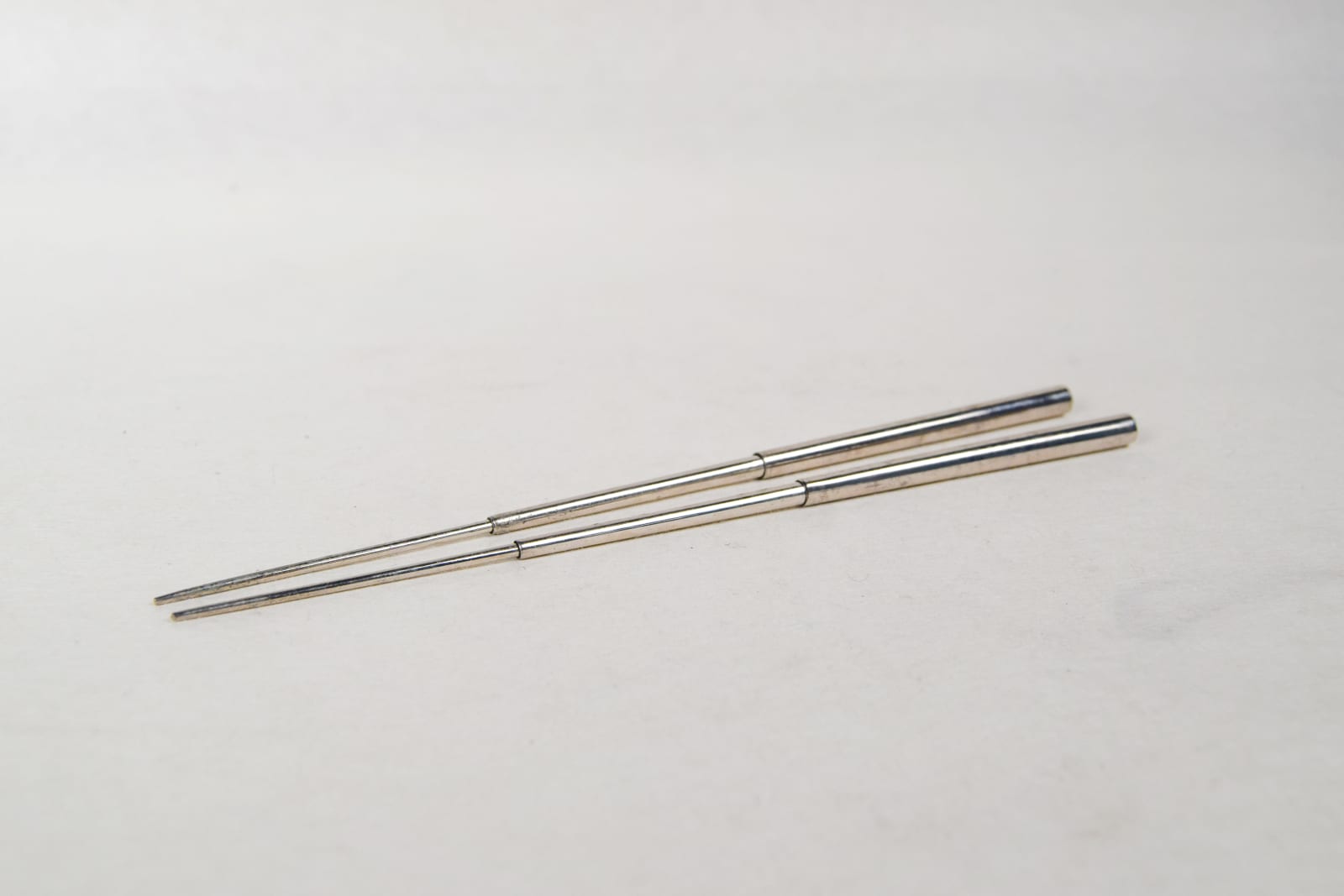 artisan's name unknown, Red Chopstick Case , Taisho Era (1912-1926)