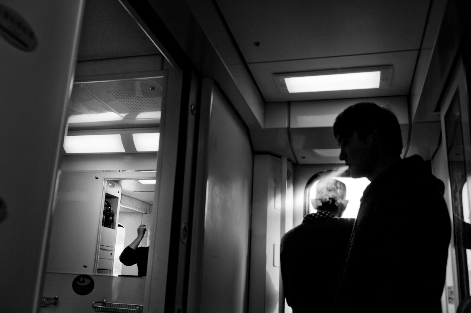 Hai Zhang, On the Train from Kunming to Beijing, 2014