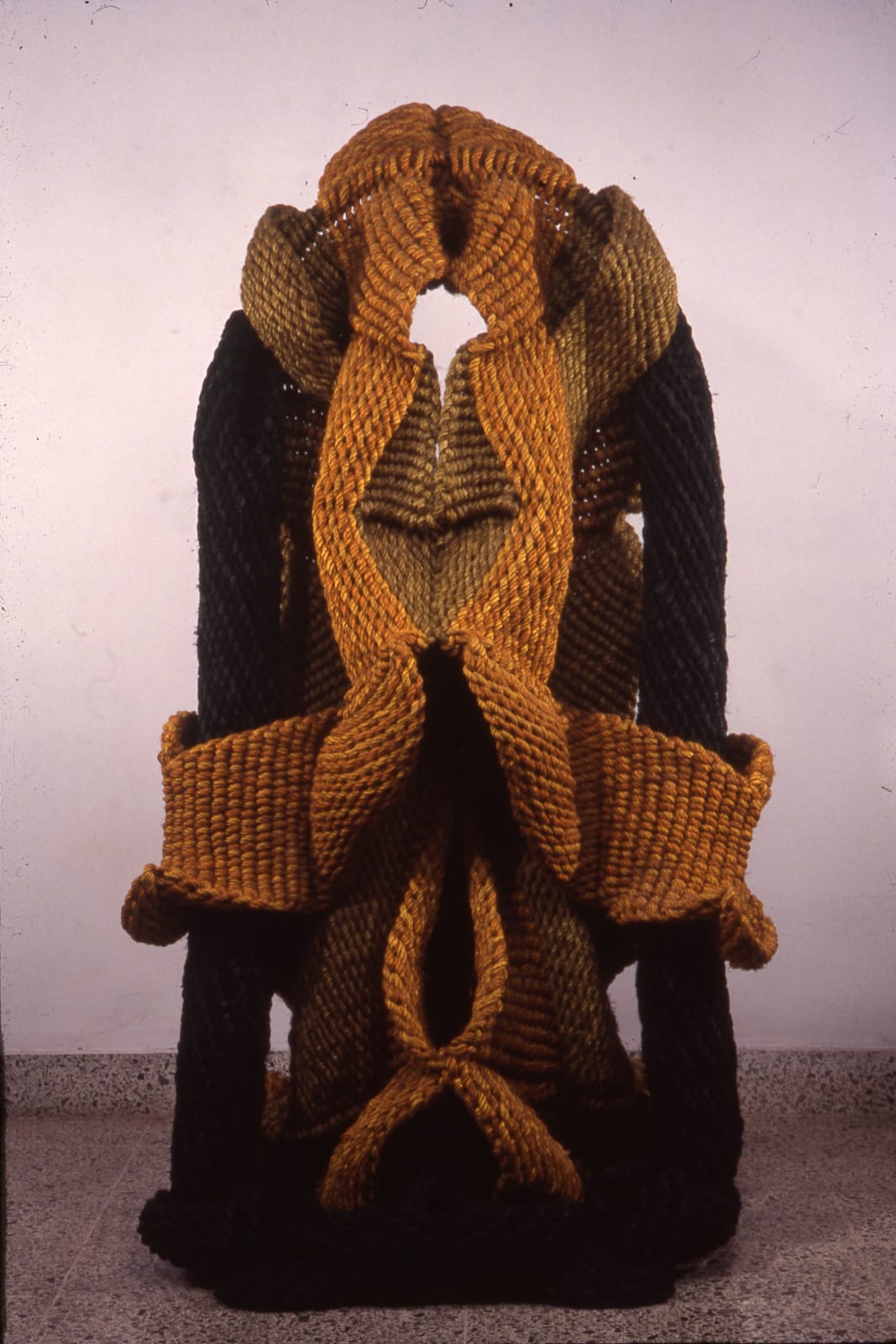 Mrinalini Mukherjee, SURYAMUKHI, 2001