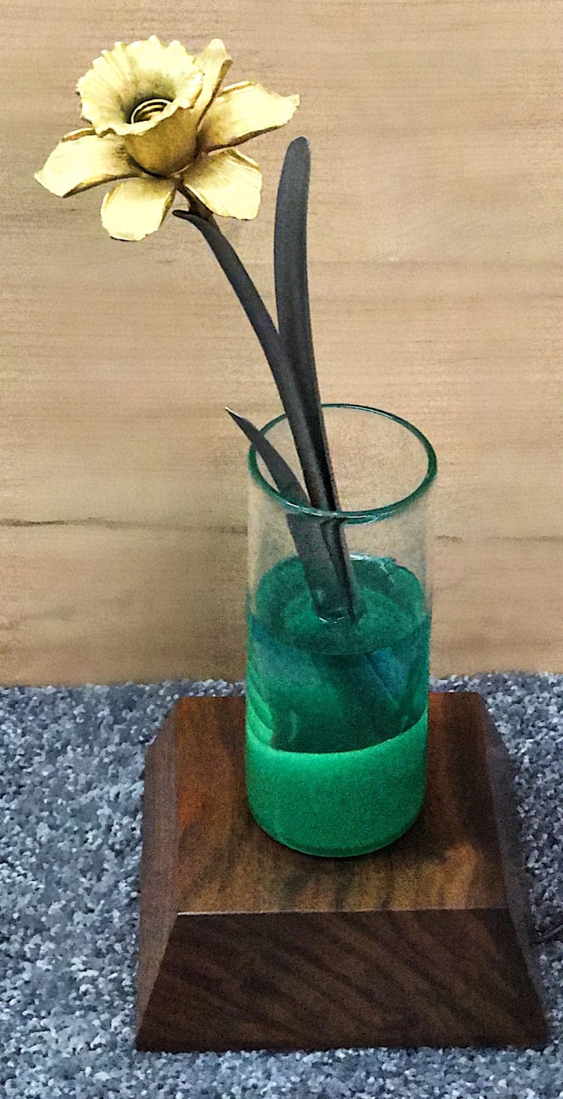 Garry Knox Bennett (1934–2022), Daffodil Lamp
