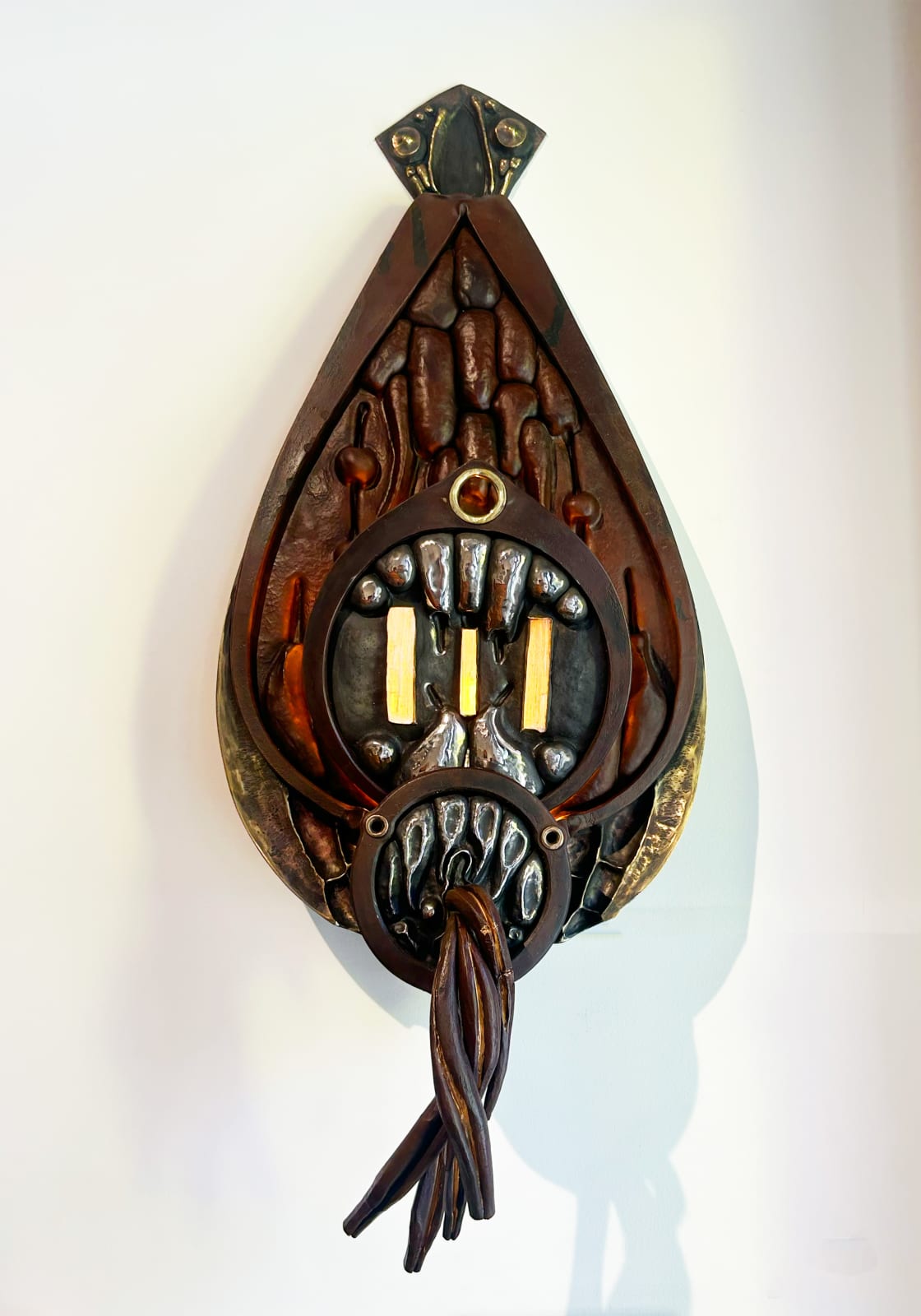 Rachel David, Erosions Sconce