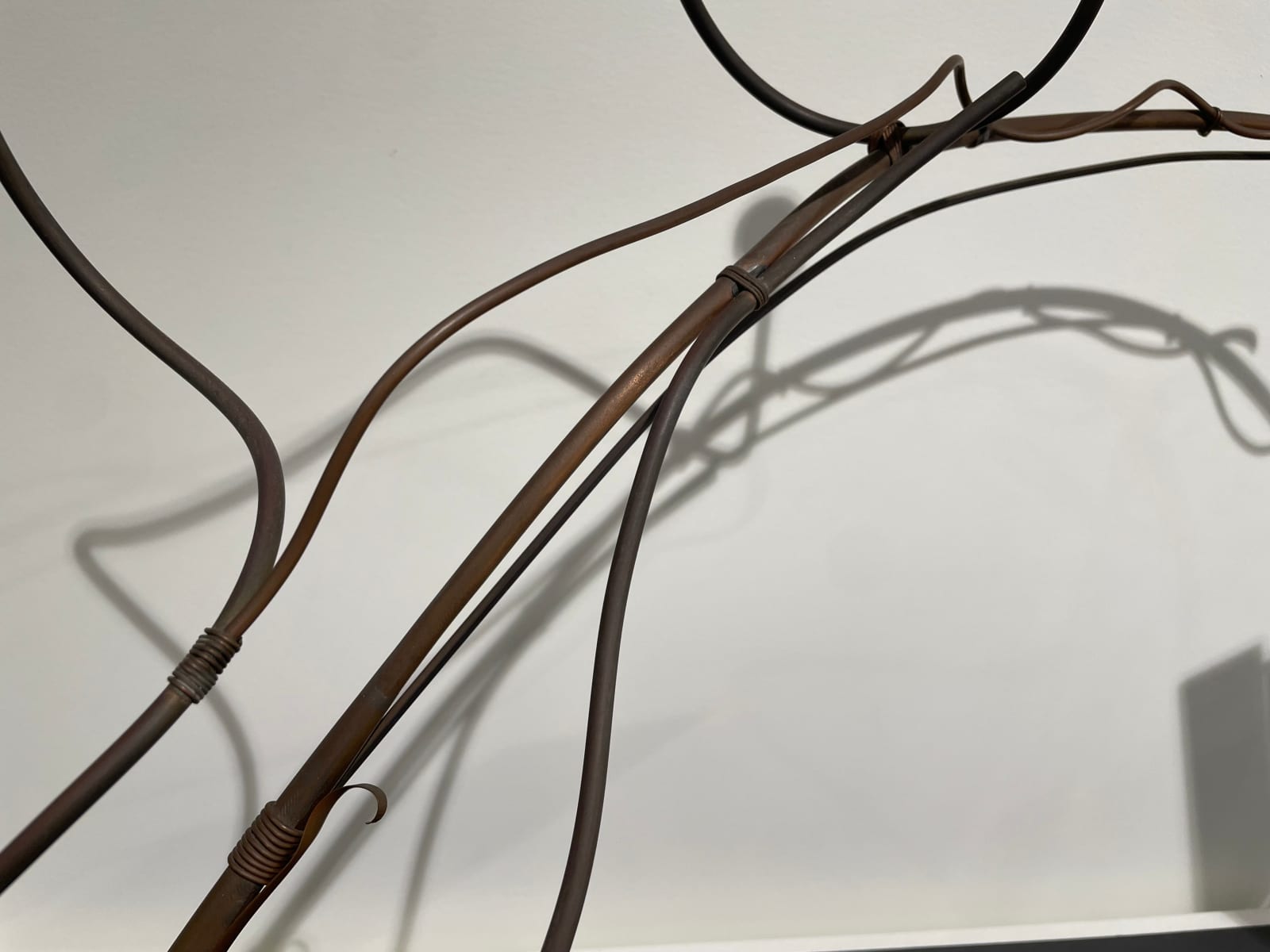 Garry Knox Bennett (1934–2022), Lamp #259 (Reaching)