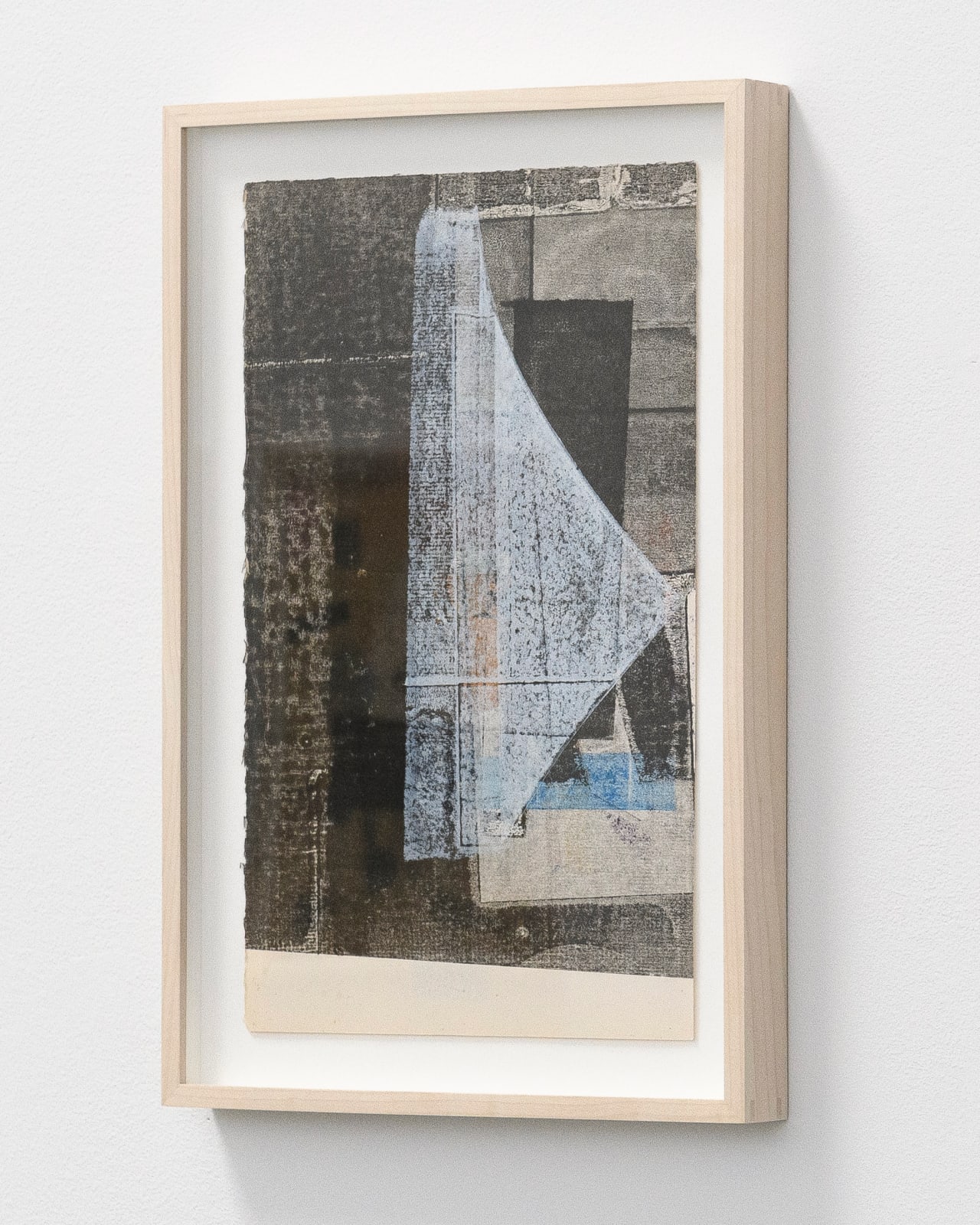 Austin Thomas, Diagonally Placed Straight Edged, 2019