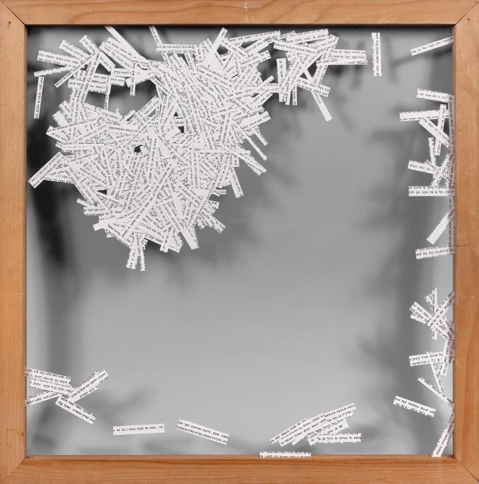 Gil Joseph Wolman Texte Hébraïque montage de papiers découpés entre deux feuilles de plexiglas 54,5 x 54,5 cm (disponible) 23 5/8 by 35 3/8 in. (available)