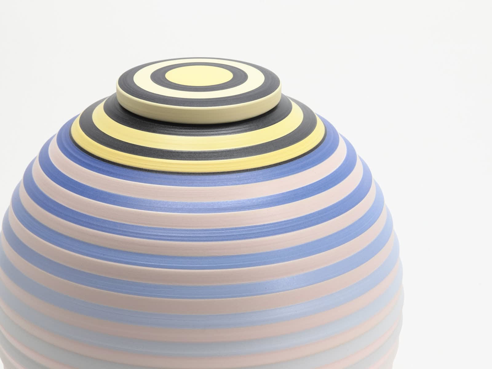 Jin Eui Kim, OPject - Spherical Form with Lid V, 2025