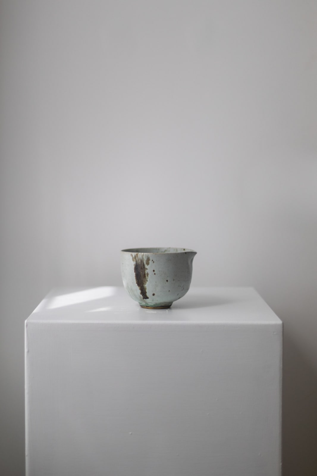 Chloé Rosetta Bell, Brass Footed Pouring Bowl