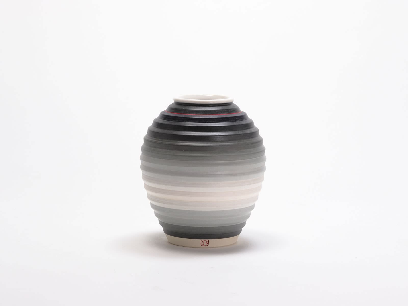 Jin Eui Kim, OPot - Moon Jar VI, 2025
