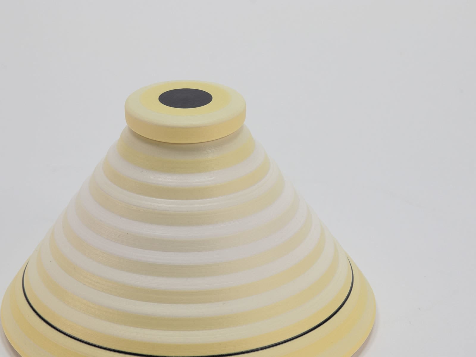 Jin Eui Kim, OPject - Conical Form with Lid I, 2025