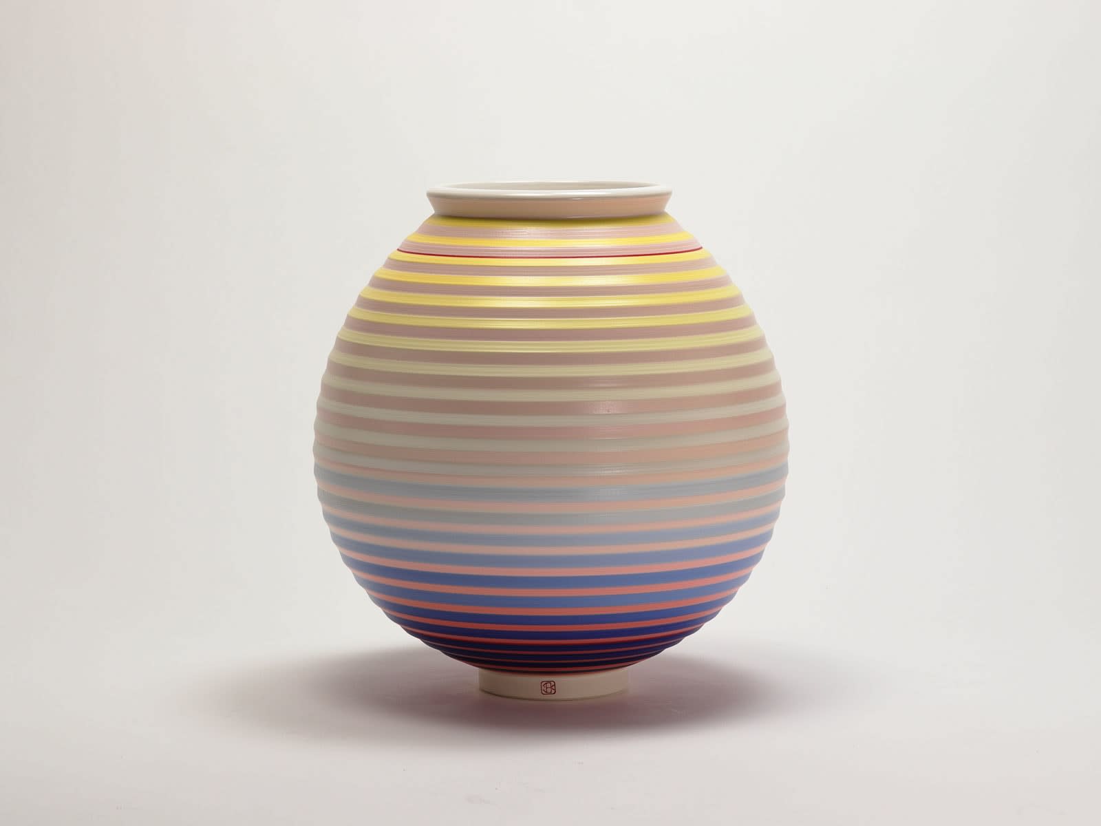Jin Eui Kim, OPot - Moon Jar XIV, 2025