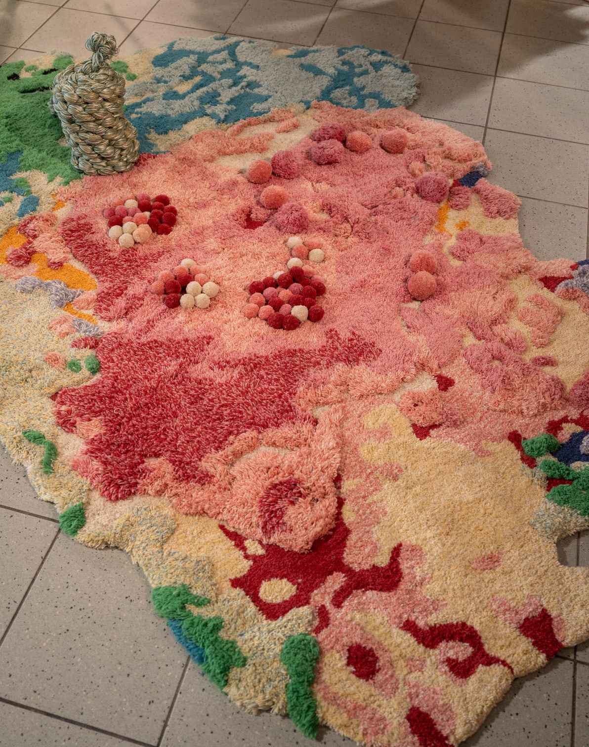 Sandra Keja-Planken, Seamoss Tuft Tapestry, 2025