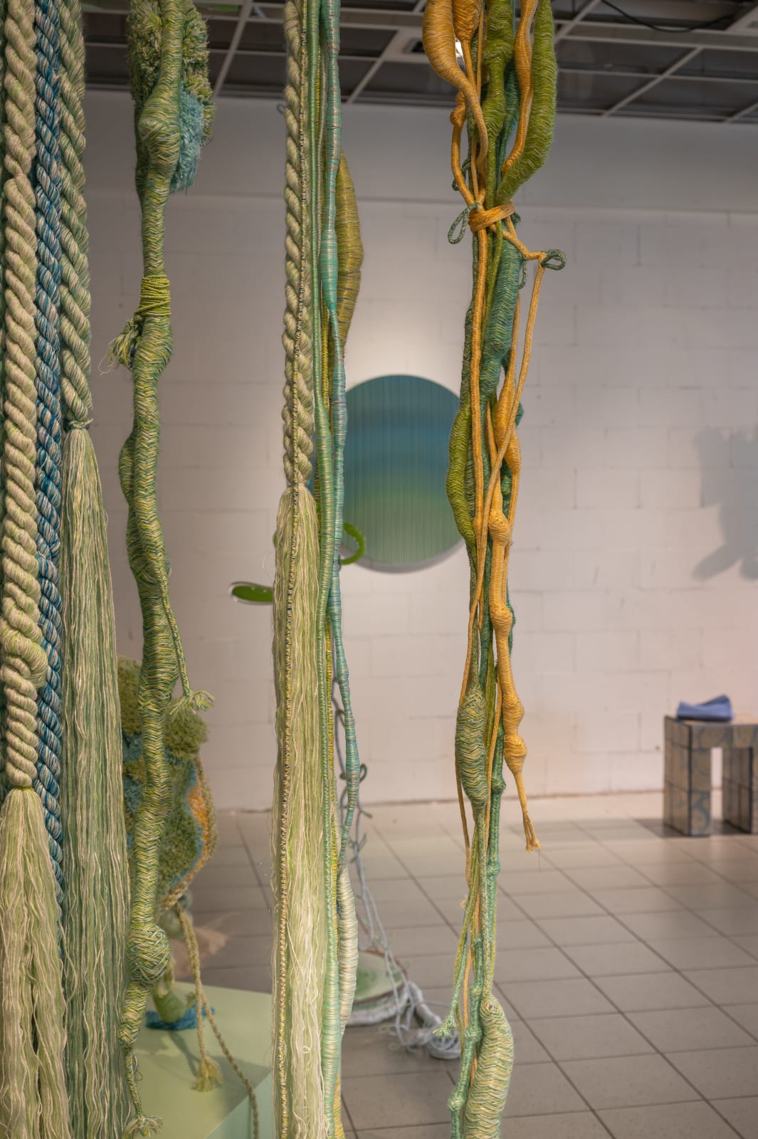 Sandra Keja-Planken, Nani hanging pillar , 2025