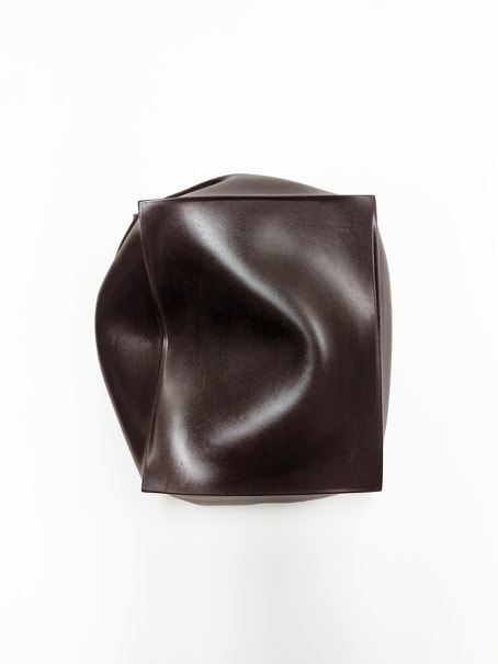 Floor Merjenburgh, FORM, deliberate tactility Leather No.02, 2025