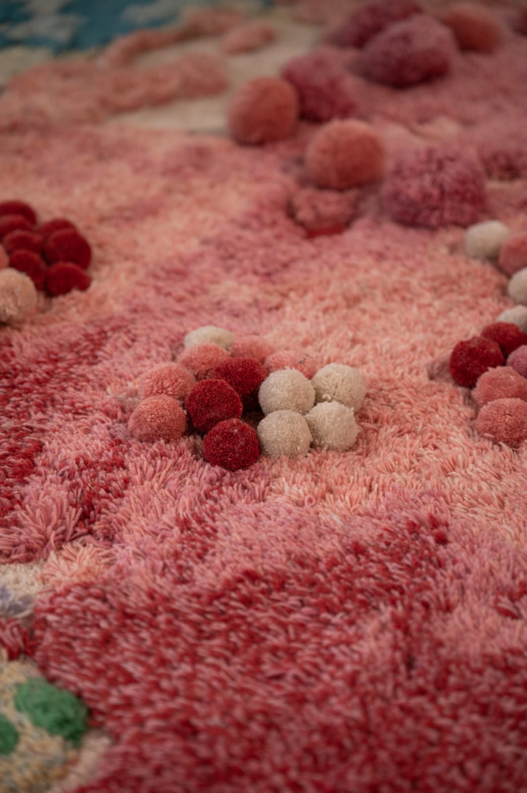 Sandra Keja-Planken, Seamoss Tuft Tapestry, 2025