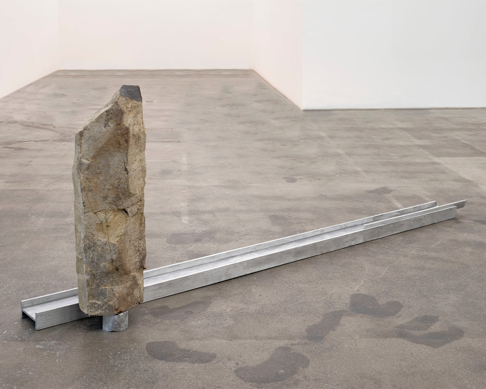 Jone Kvie, Second Messenger #1, 2017