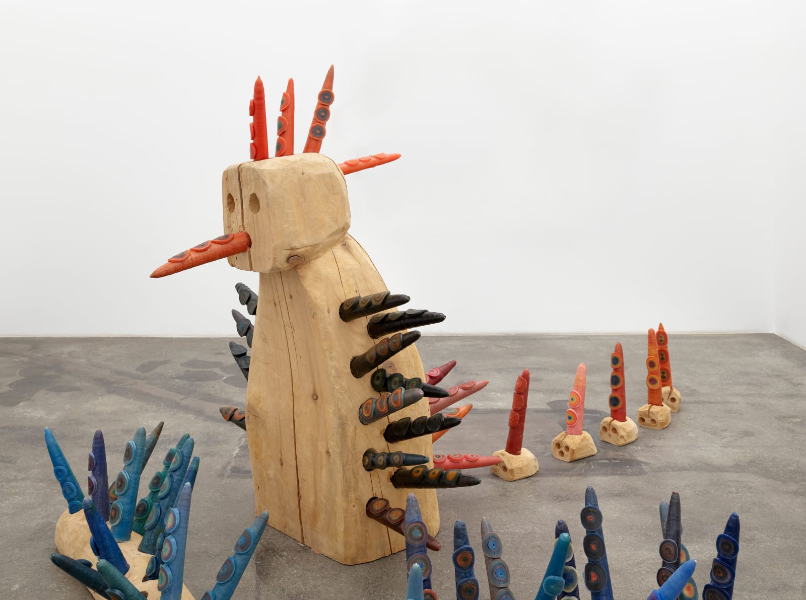Olaf Breuning, Chicken and Chicks, 2005