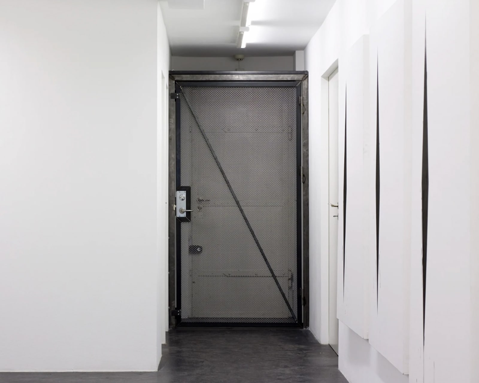 Gardar Eide Einarsson, Untitled (Cage), 2006