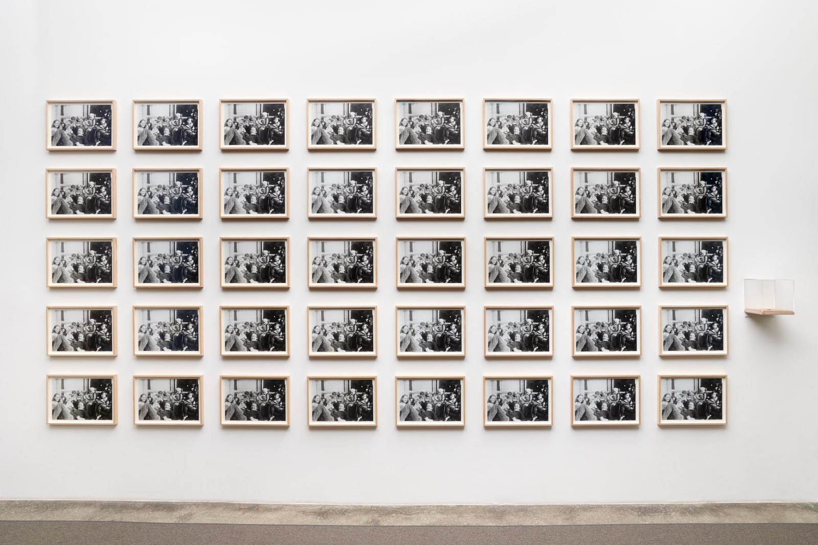 Runo Lagomarsino, La place entre les murs, 2017