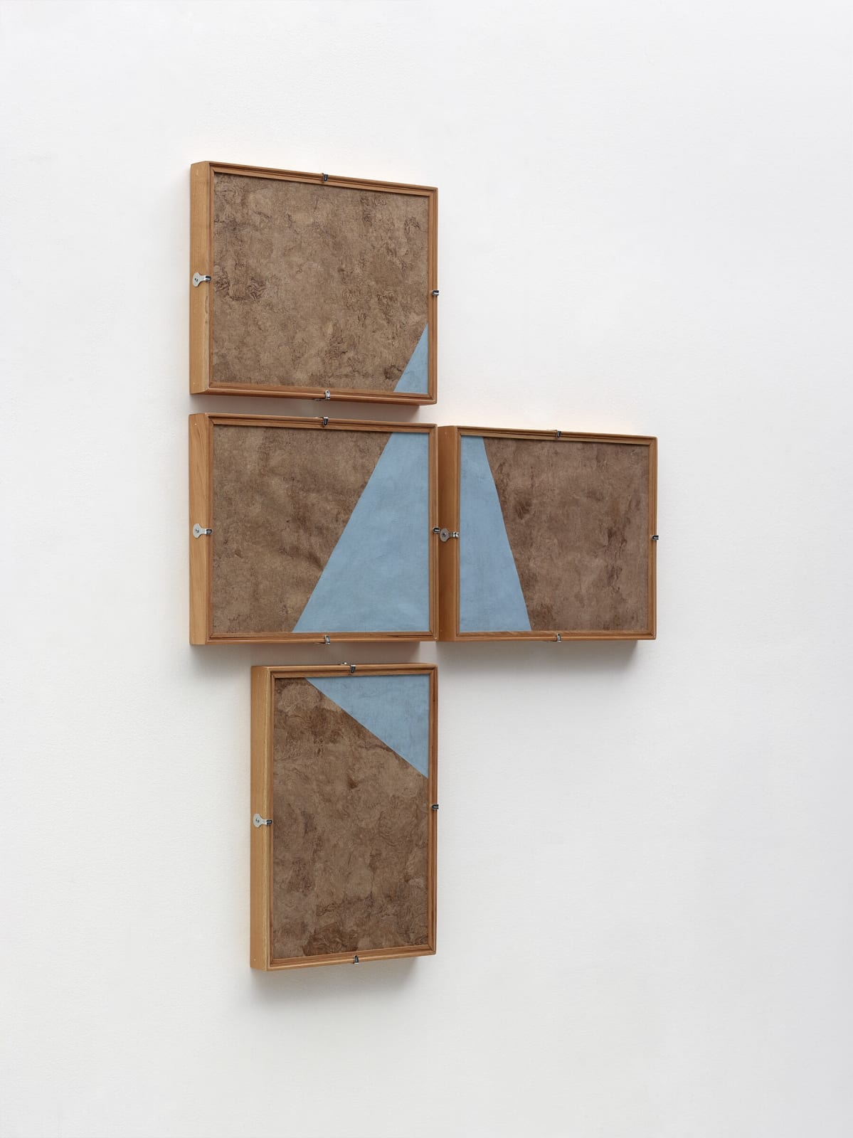 Darío Escobar, Composiciones Azules Nº 3, 2016