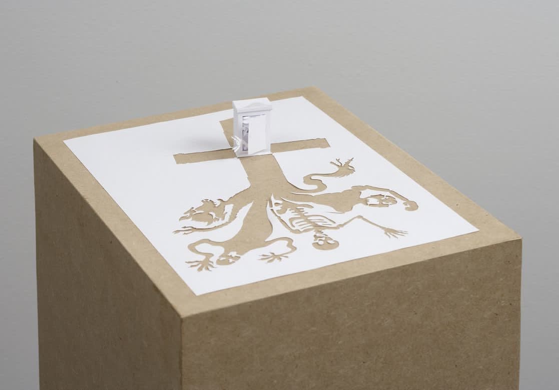 Peter Callesen, Closet, 2005