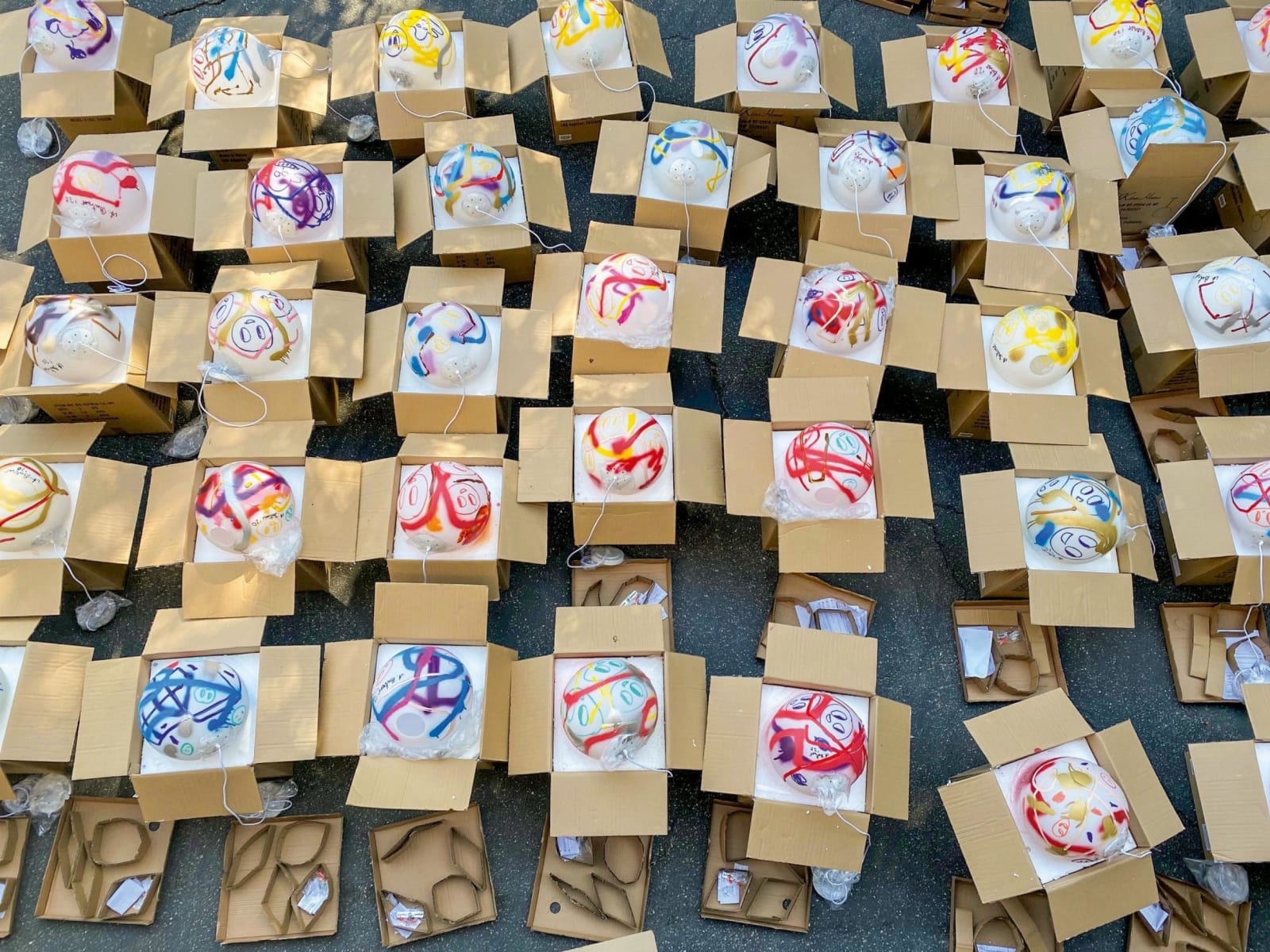 André Butzer, Art Edition No. 1–100 ‘Pendant Light’, 2020