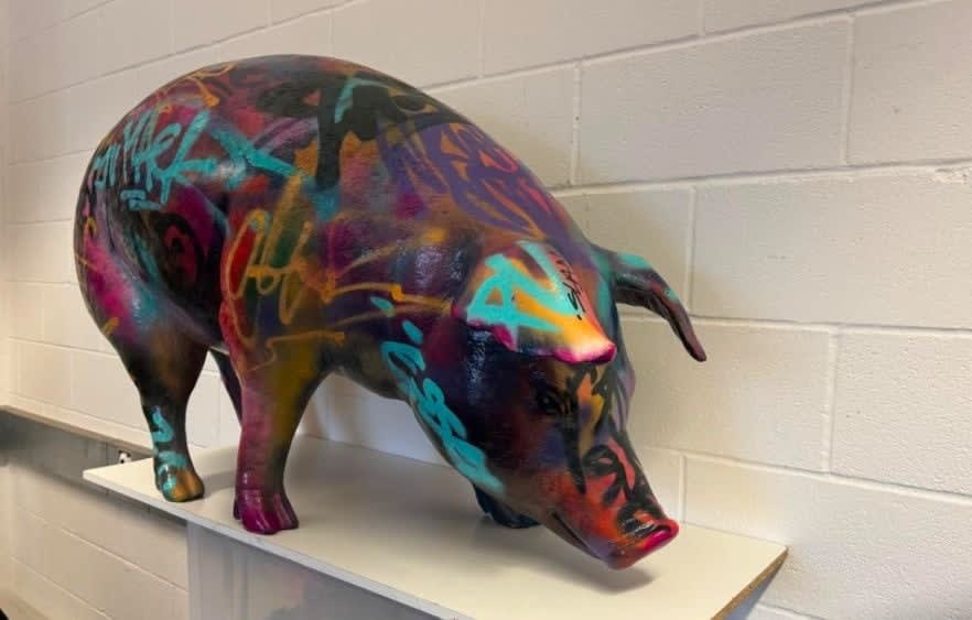 Jeremy Olsen, Big Pig