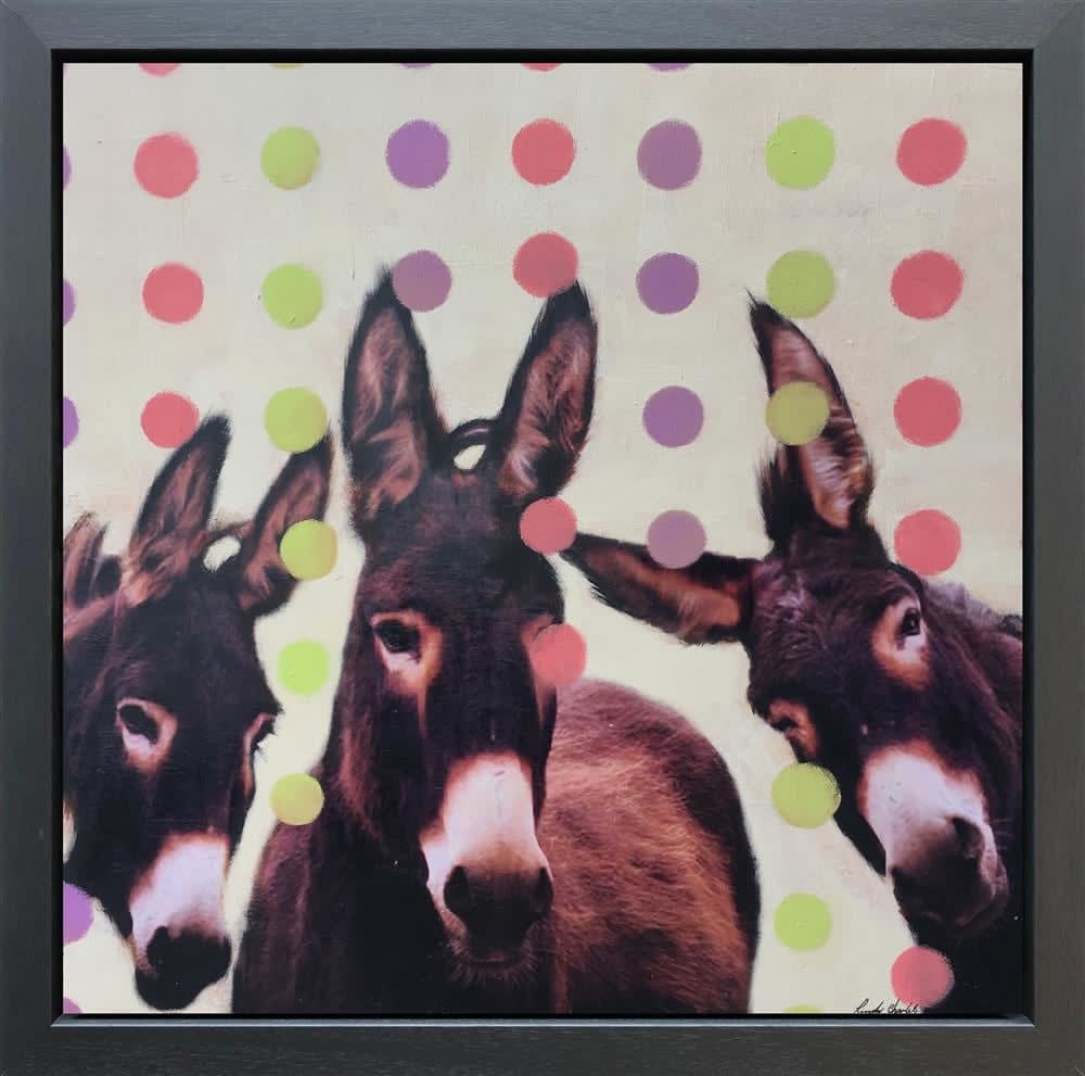 Linda Charles, Assing Around