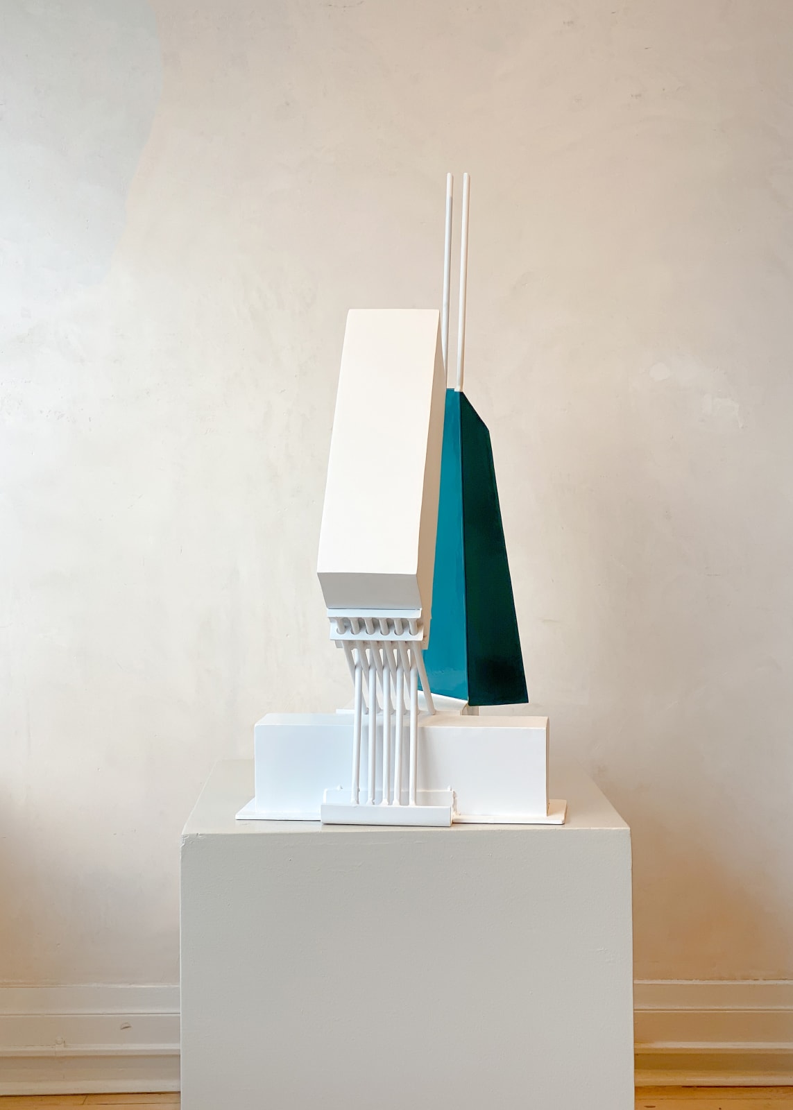 Jorge Leyva, The Upper Side