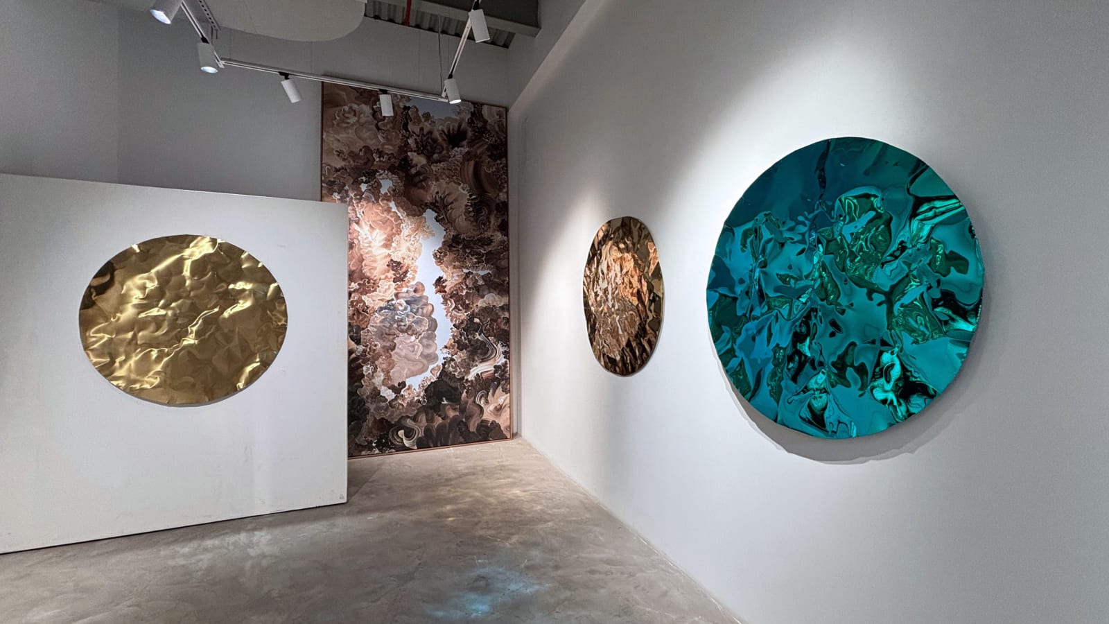 Hussain Jamil, Galaxy 5