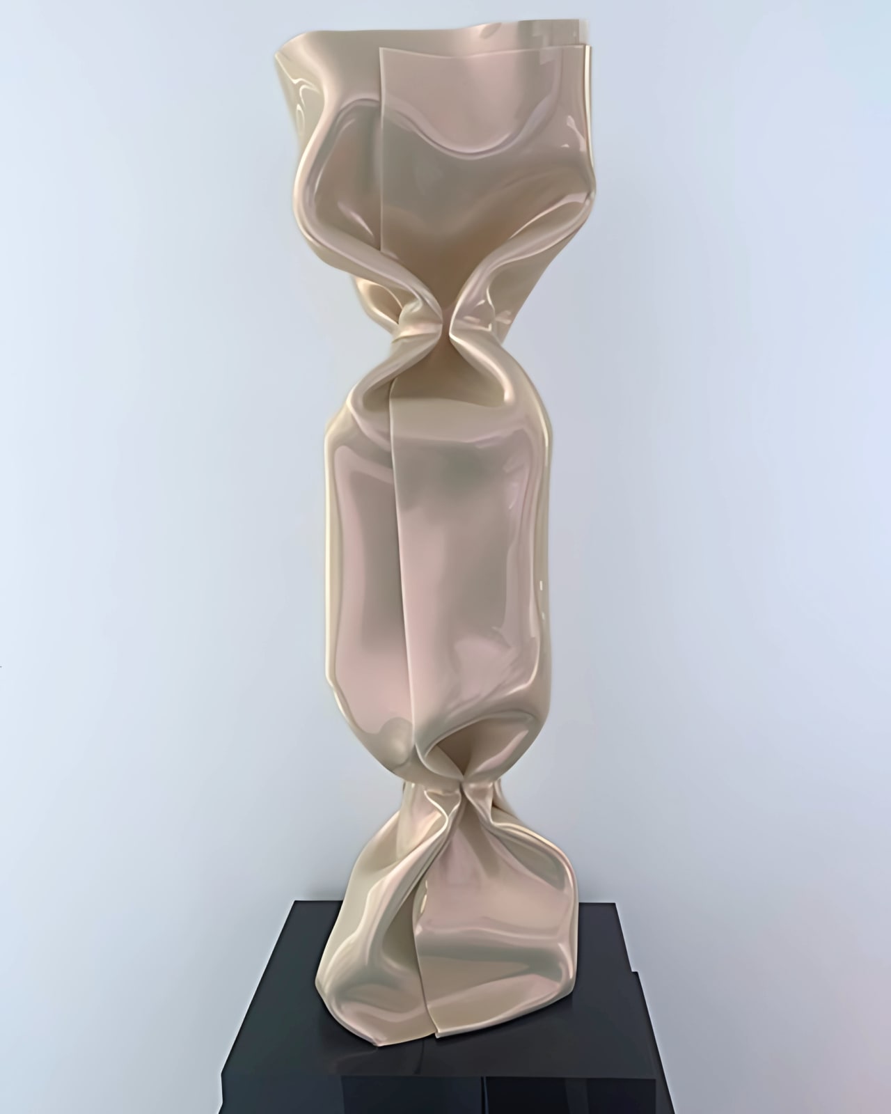 Laurence Jenkell, Wrapping Bonbon Blanc Nacré, 2020