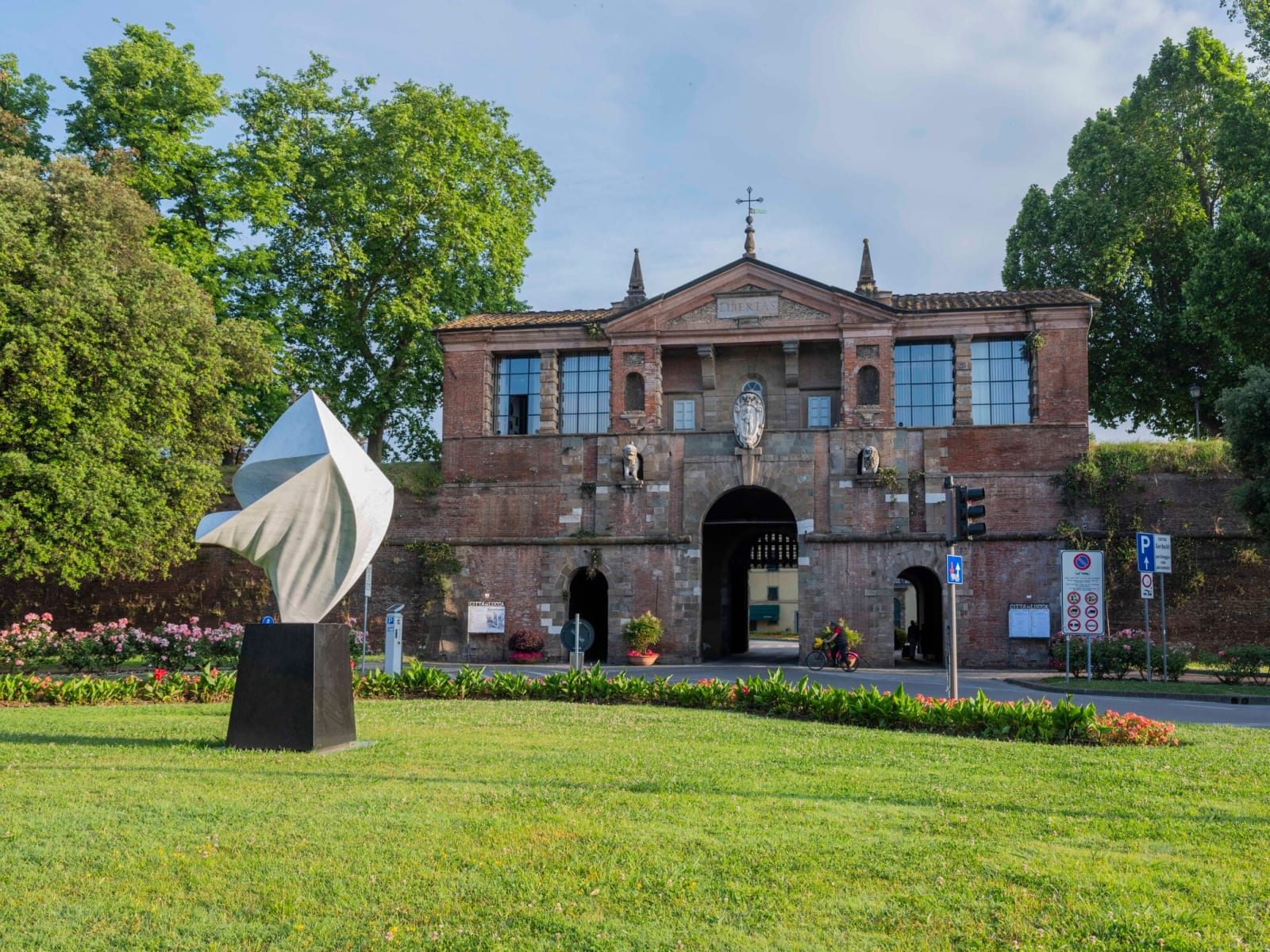 Gustavo Vélez, Cara y Envés, 2024, 2024