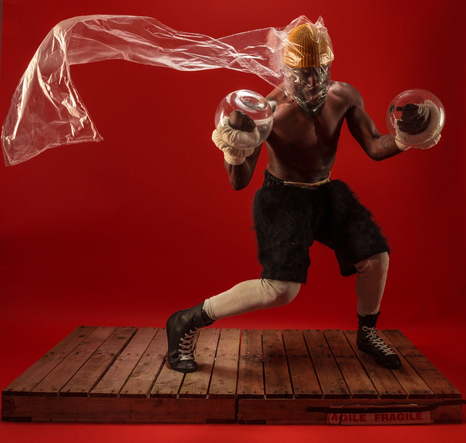 Benji Reid, Agile Fragile, 2020