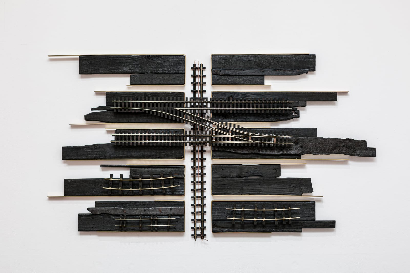 LR Vandy, Railway Work #02, 2019