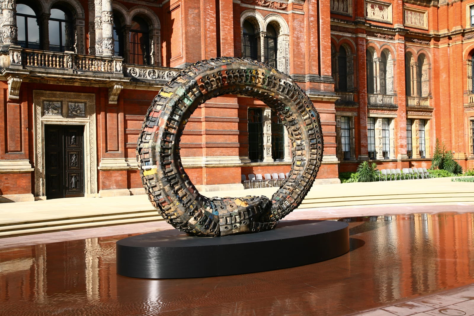 Romuald Hazoumè, Dan Ayido-Huedo (Rainbow Serpent), 2007