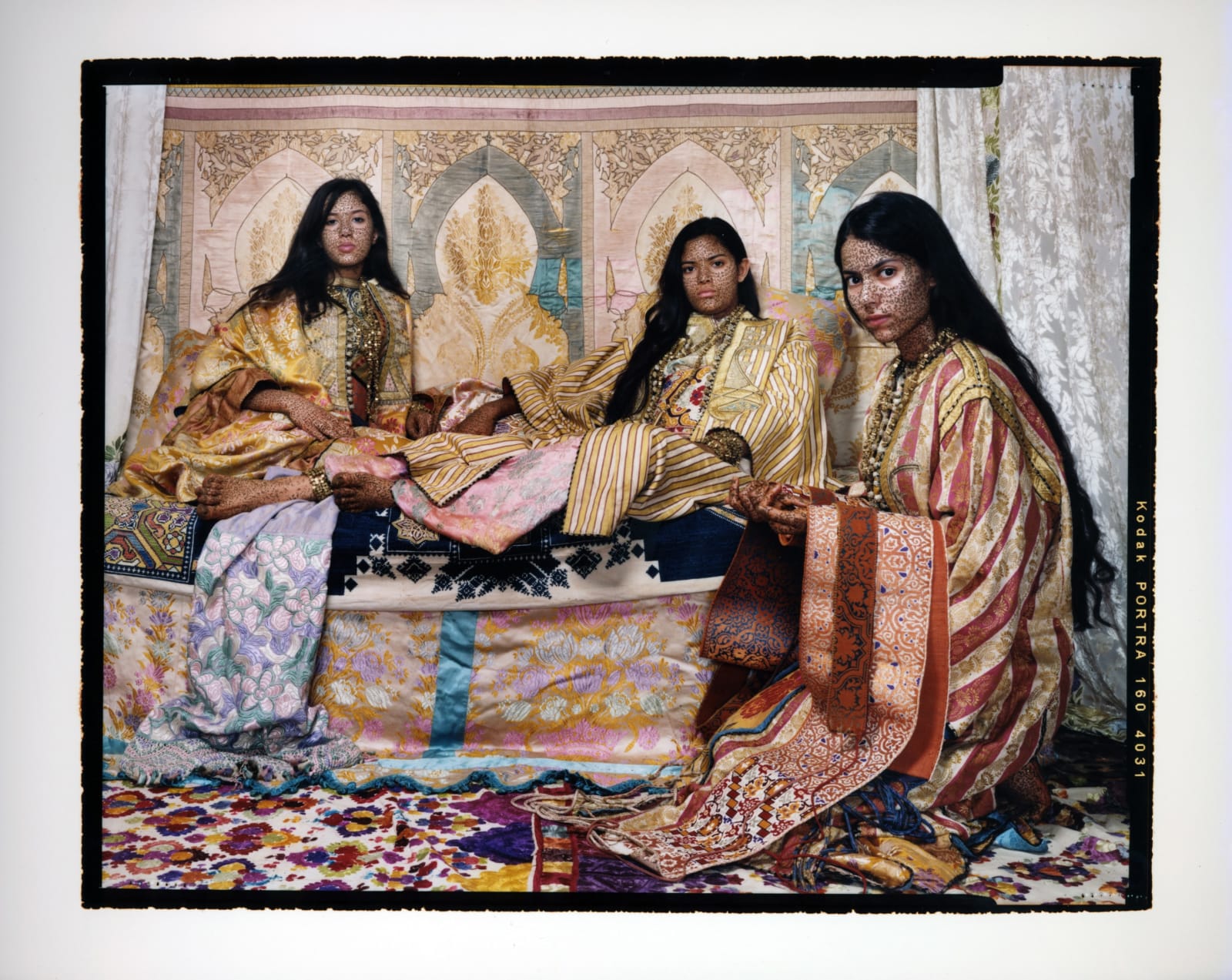Lalla Essaydi, Harem Revisited #31, ed. of 15, 2012
