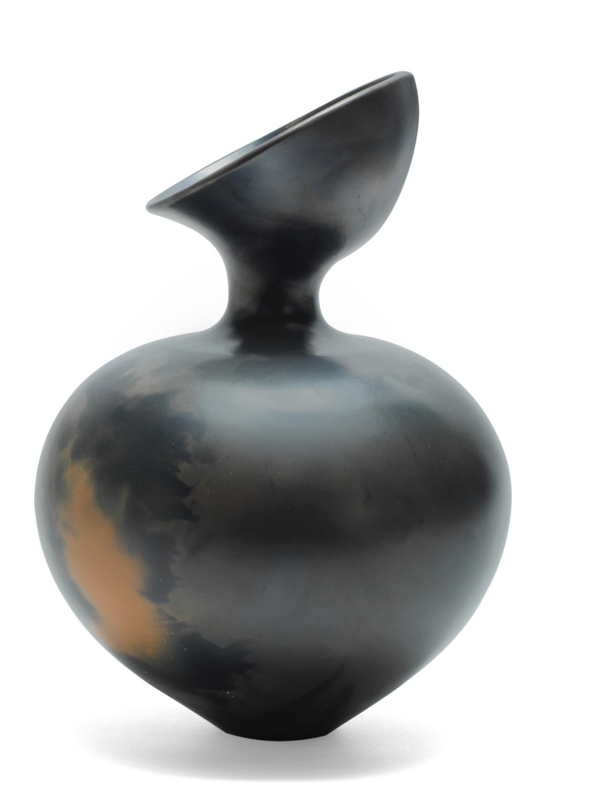 Magdalene Odundo, Untitled, 1986