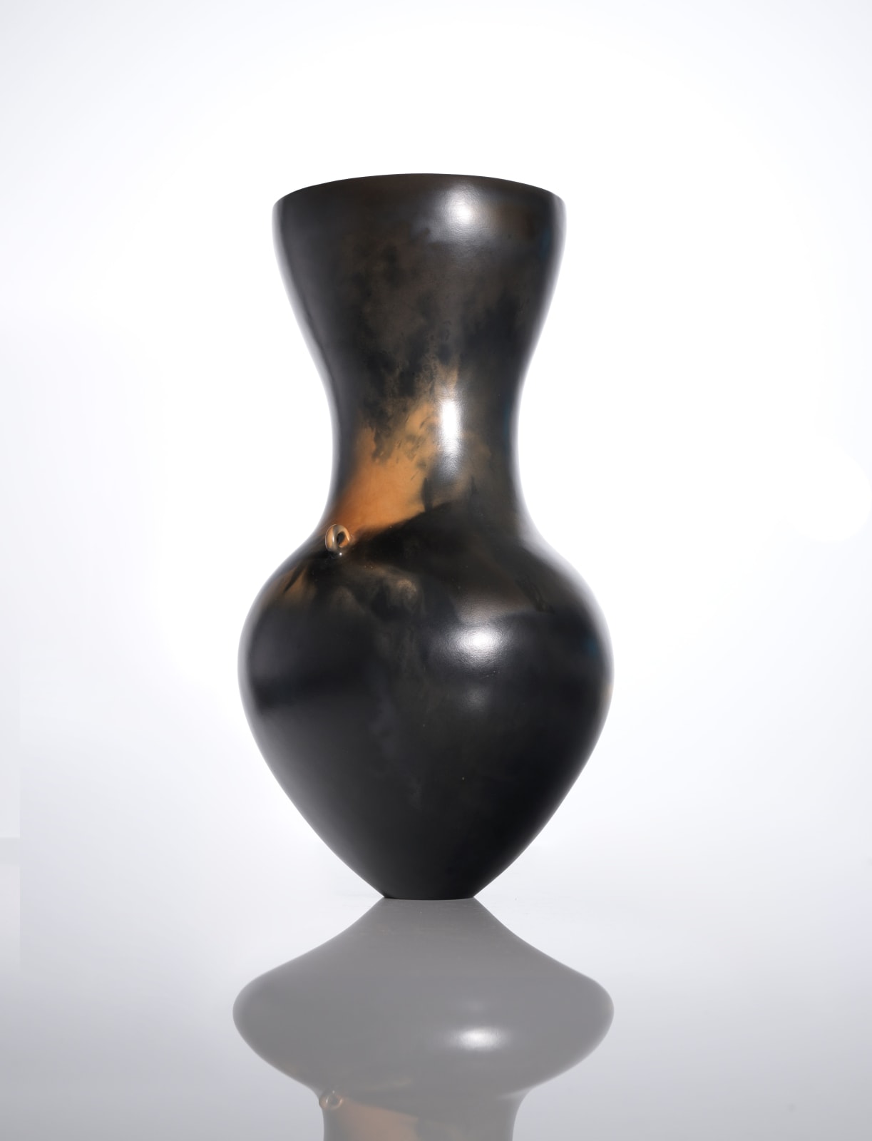 Magdalene Odundo, Untitled, 2013