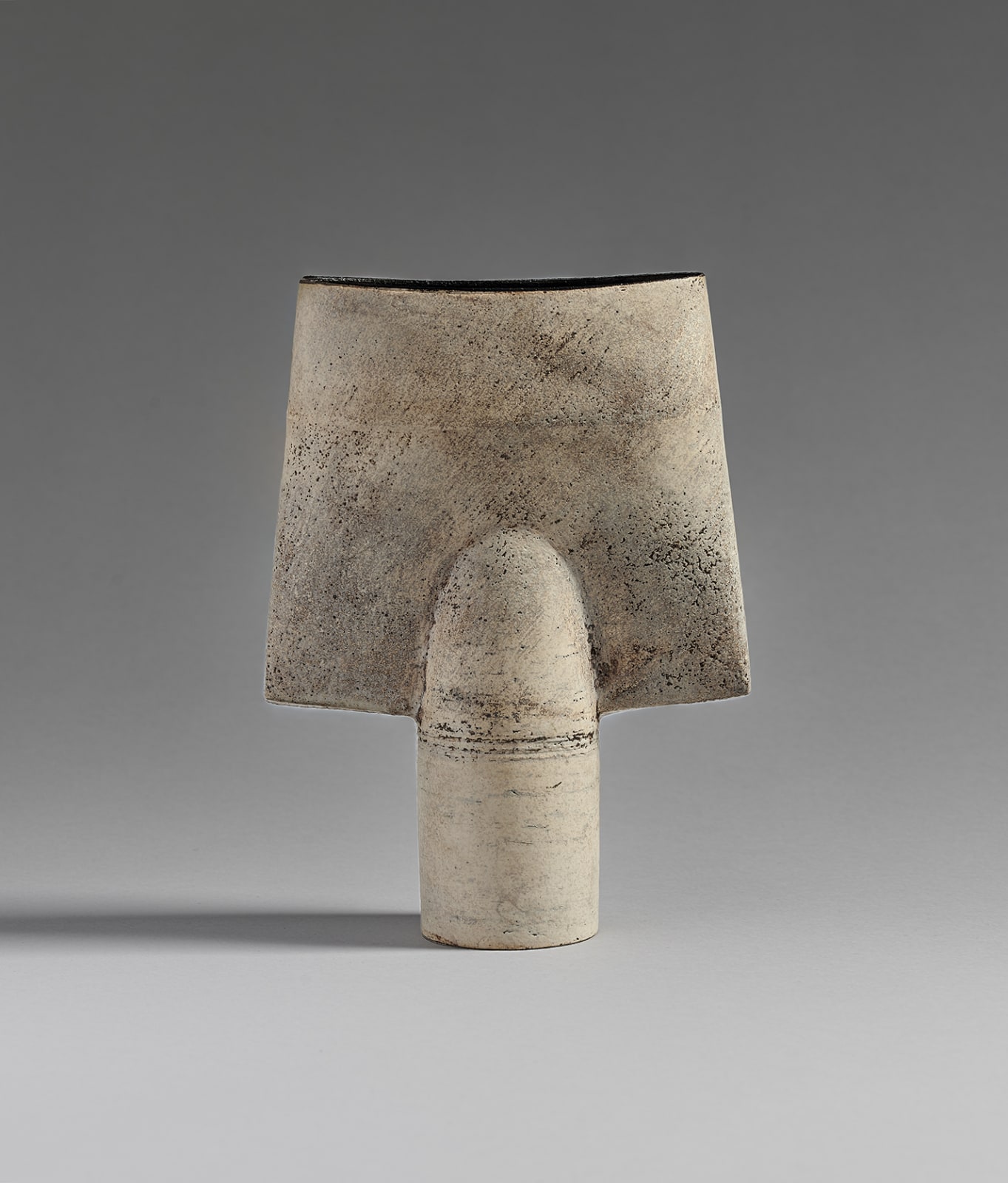 Hans Coper, Spade form, 1972