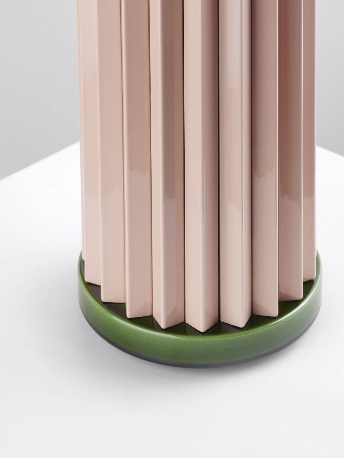 Ronan & Erwan Bouroullec, Rombini Vase A (Vert + Rose), 2021