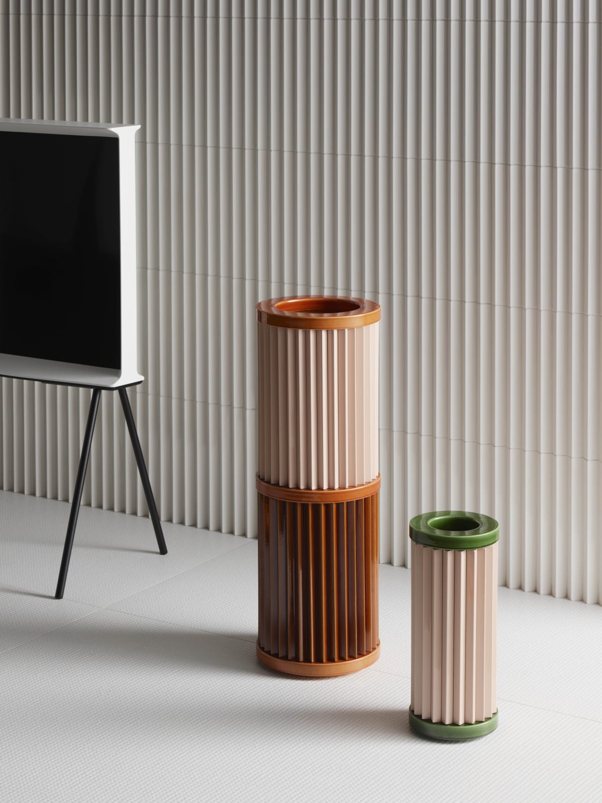 Ronan & Erwan Bouroullec, Rombini Vase A (Vert + Rose), 2021