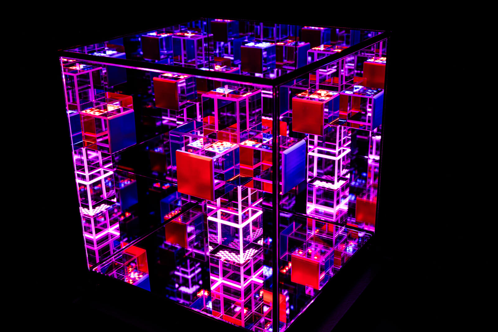 NagyMolnar, Space Cross with red and blue, 2024