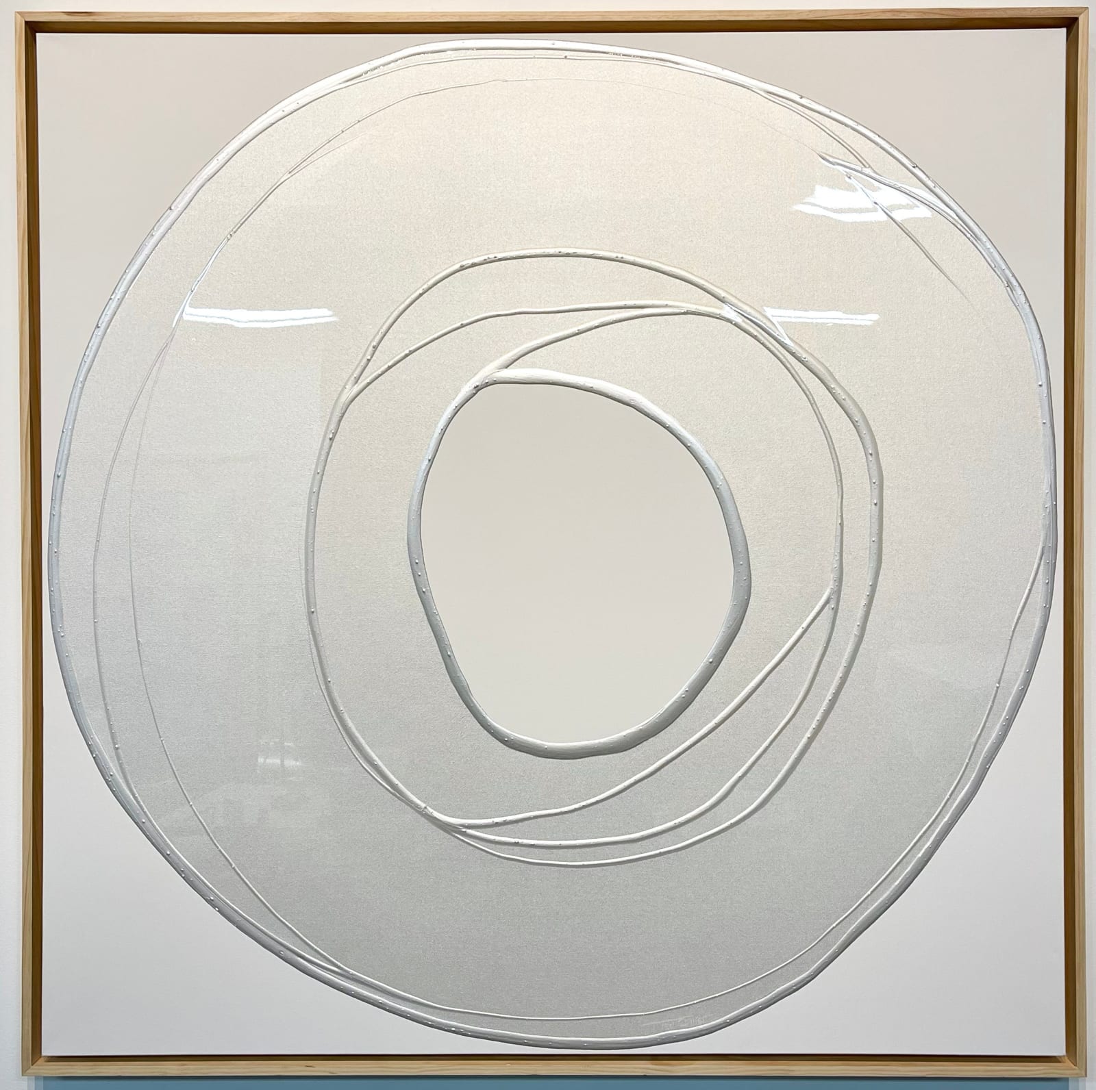 Ted Collier, Circle Series 4, Pearlescent, 2023