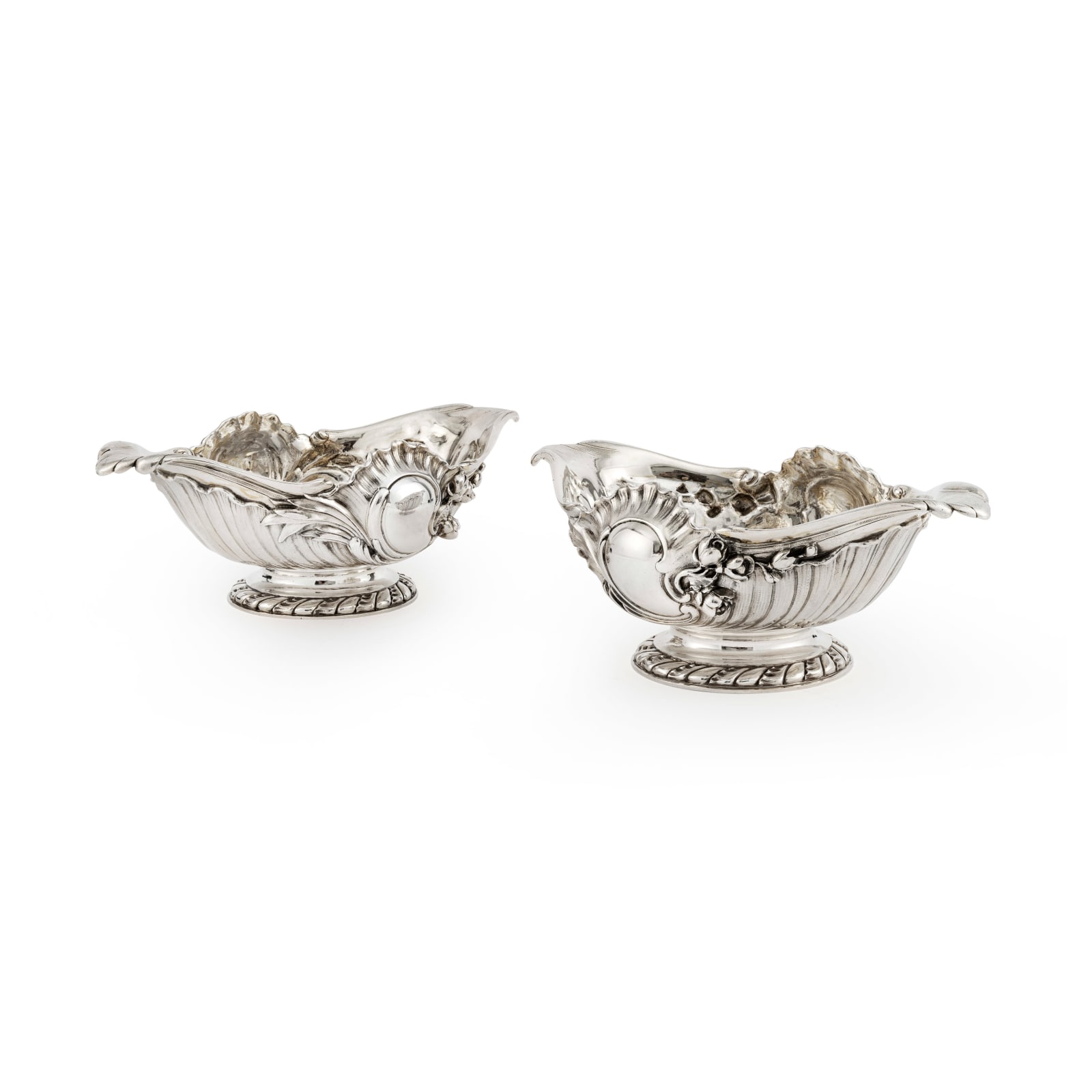 Elkington, A Magnificent Pair of Rococo Revival Double lipped Sauceboats / Dishes, 1881
