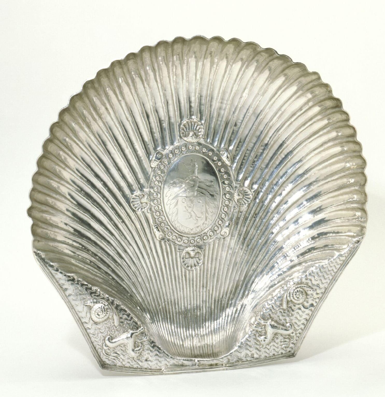 Hunt & Roskell, A Rare Early Victorian Shell Dish, 1846