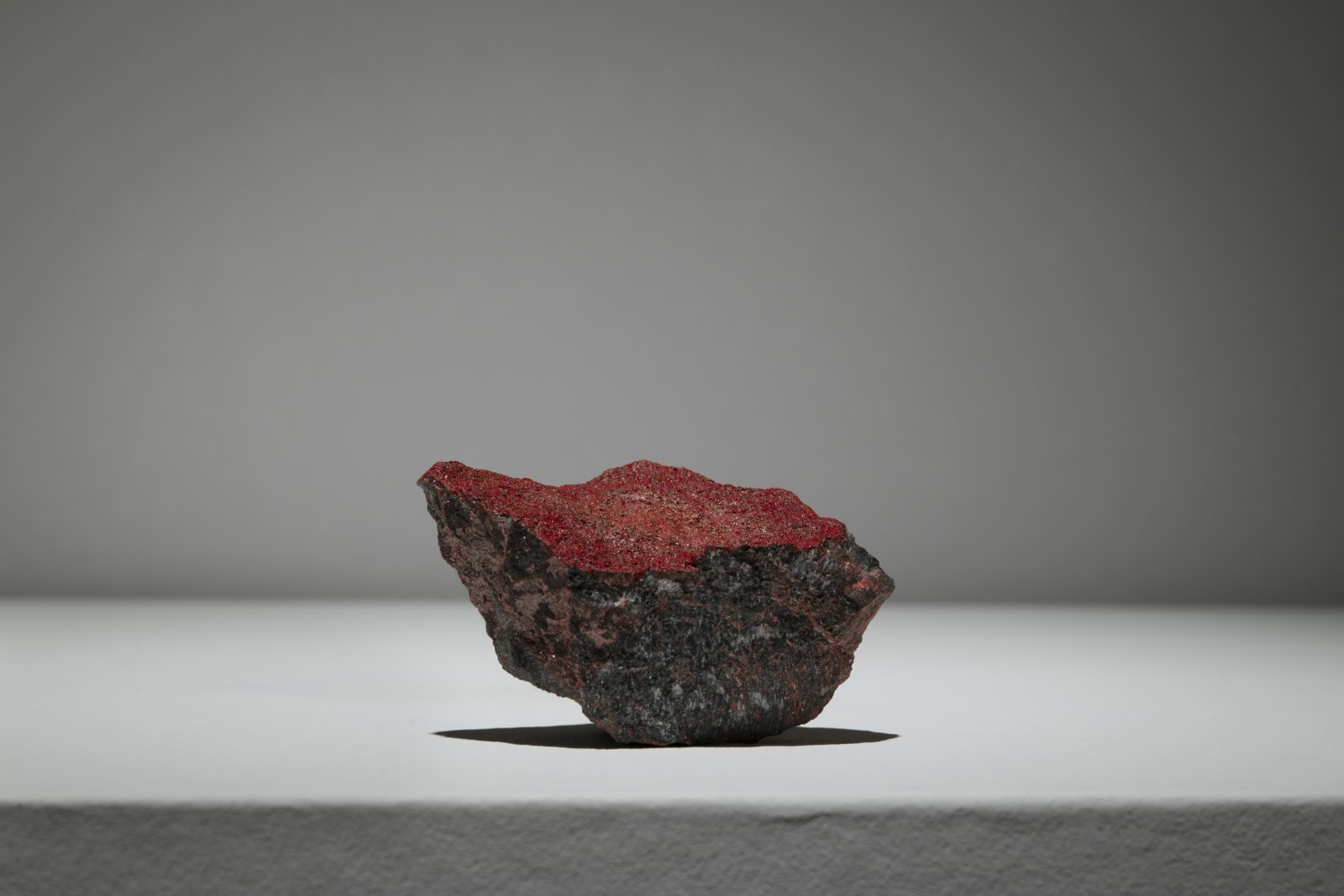 Makoto OFUNE, Reflection field - Cinnabar, 2020