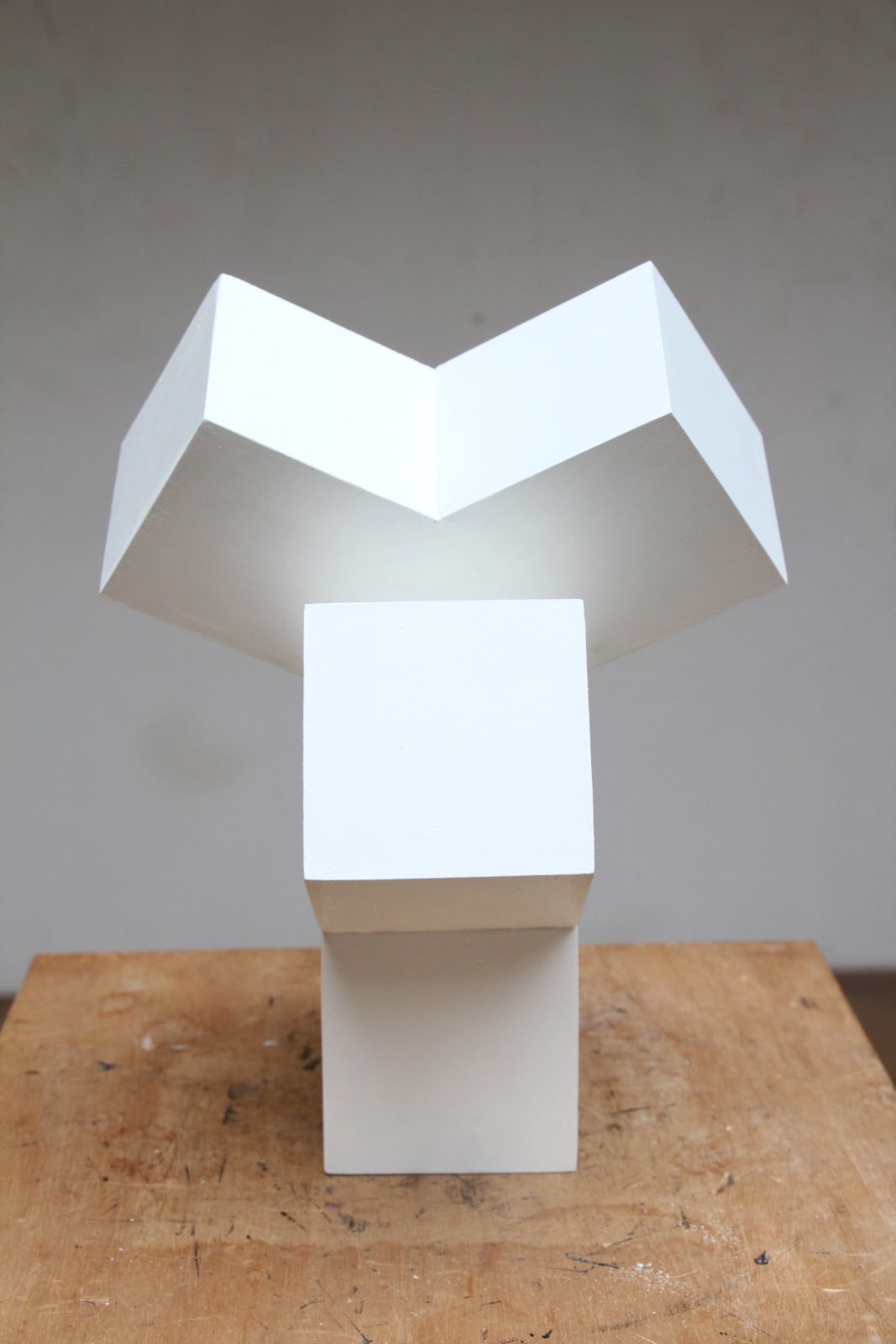 Norman DILWORTH, V (wood), 2013